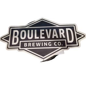 Boulevard wall tin